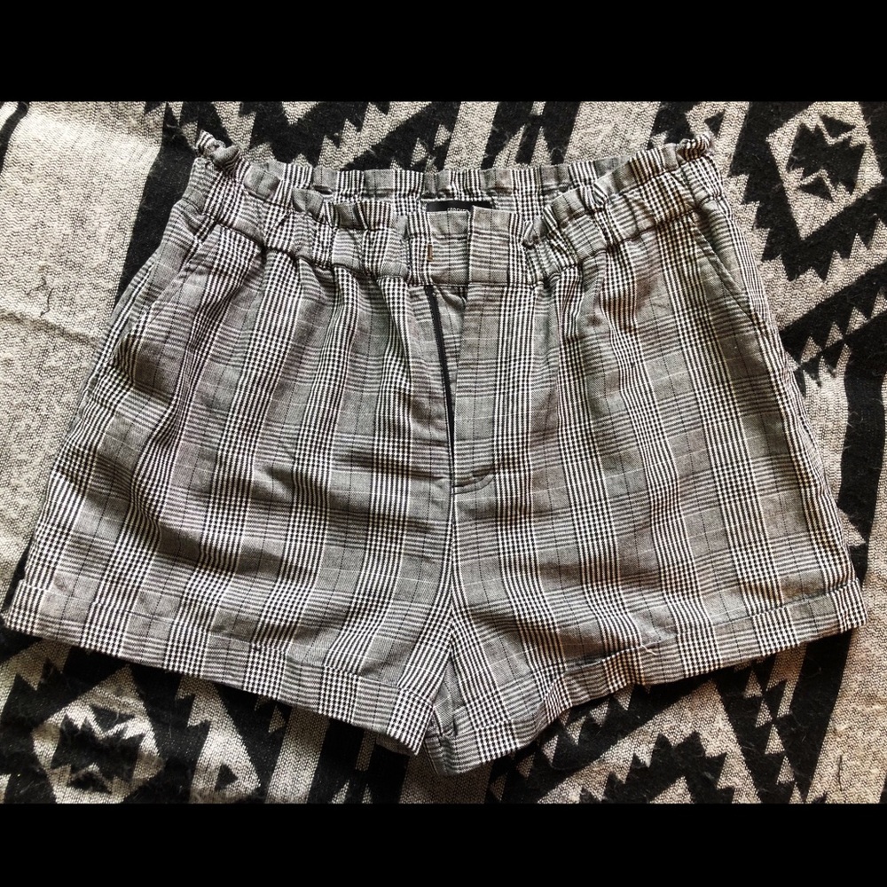 NWOT Forever 21 Tweed Shorts w/ Gathered Waist